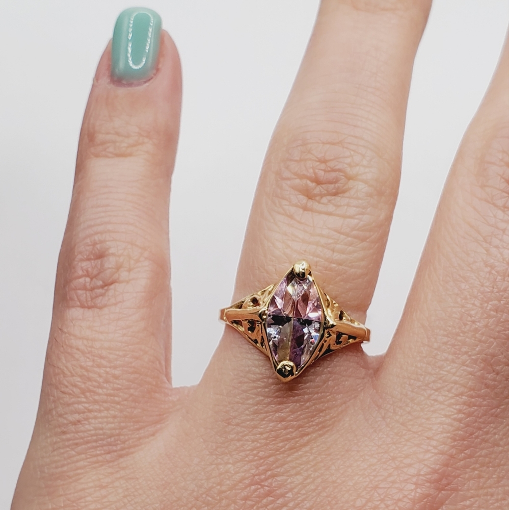 14k Solid Yellow Gold Two Tone Pink & Purple Marquise Checkerboard Cut CZ Ring - Picture 5 of 9